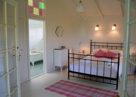 Huskisson Bed & Breakfast - Darwin Holiday 1