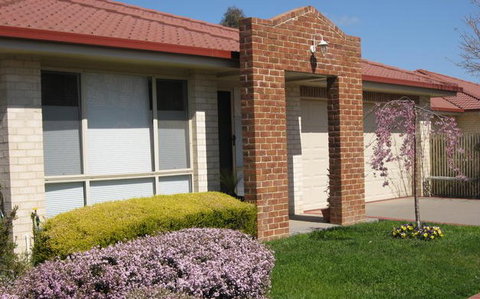 Tea Gardens Bed And Breakfast - Darwin Holiday 1