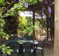 Emeu Inn Bed  Breakfast - Darwin Holiday
