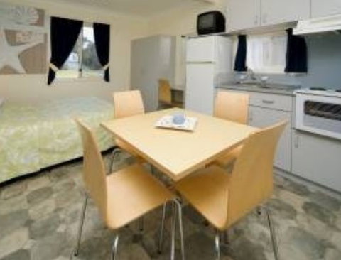 Burrill Lake Tourist Park - Darwin Holiday 0