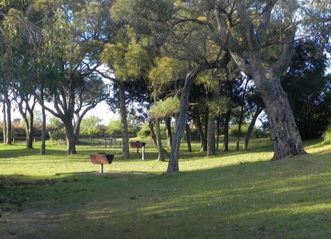 Booderee National Park: Cave Beach Camping Area - Darwin Holiday 1