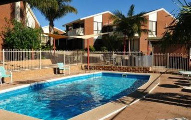 AnchorBell Holiday Apartments - Darwin Holiday 2