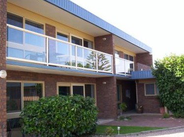 Chapman Court - Darwin Holiday 1