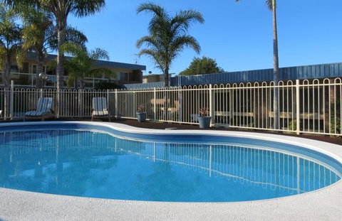 Chapman Court - Darwin Holiday 6