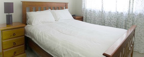 Black Bream Point Holiday Cabins - Darwin Holiday 4