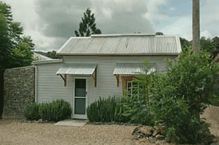 Mavis's Kitchen and Cabins - Darwin Holiday
