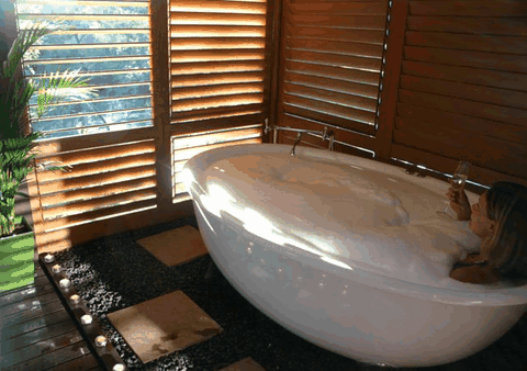 Ripples On The Creek - Darwin Holiday 0