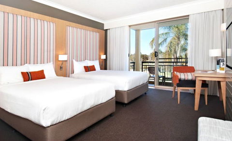 Mercure Gold Coast Resort - Darwin Holiday 3