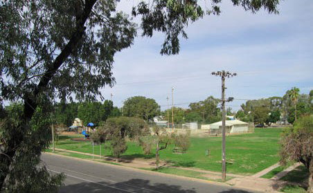 Bourke Apartments - Darwin Holiday 2