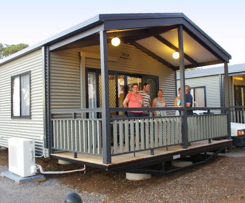 Broken Hill Tourist Park - Darwin Holiday 0