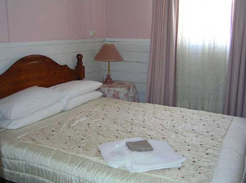 Kookaburra Cottage - Broken Hill - Darwin Holiday 0