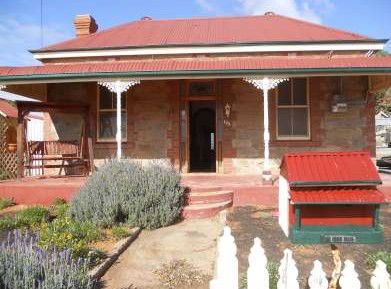 Unique Outback Cottages - Lunam - Darwin Holiday 0