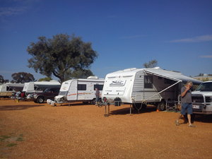Lightning Ridge Tourist Park - Darwin Holiday 1