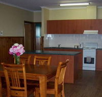 Riverland Holiday Cottage - Darwin Holiday