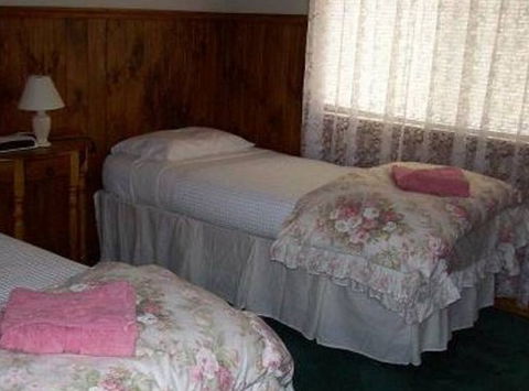 Riverland Holiday Cottage - Darwin Holiday 4