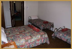 Tibooburra Hotel - Darwin Holiday 1