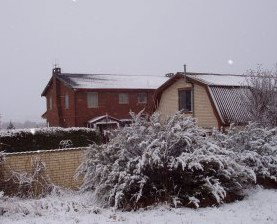 Castanian - Darwin Holiday 2