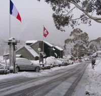 Kasees Apartments and Mountain Lodge