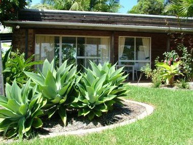 A Sacred Mountain Retreat - Darwin Holiday 4