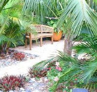 Azura Beach House Bed and Breakfast - Darwin Holiday