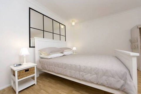 A Beach House On Sunset - Darwin Holiday 3