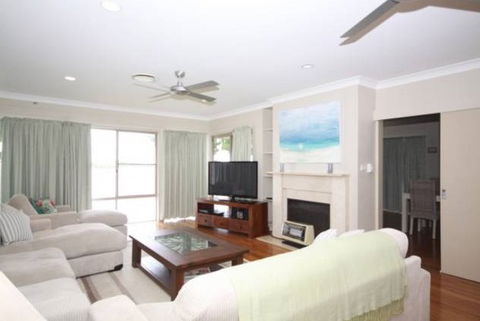 Sunset Boulevarde 12 - Darwin Holiday 1