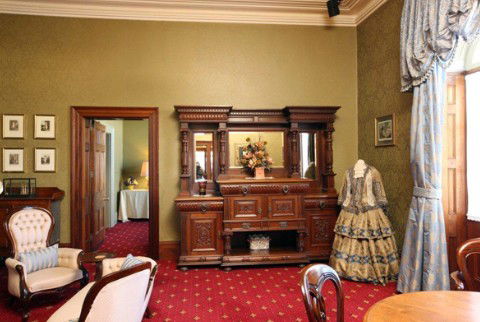 Mandelson's Of Goulburn - Darwin Holiday 3