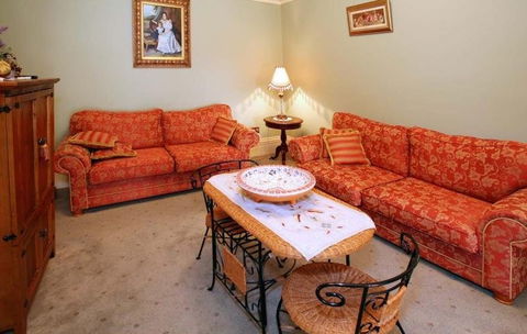 Sweet Briar Bed And Breakfast And Cottages - Darwin Holiday 0