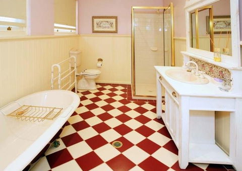 Sweet Briar Bed And Breakfast And Cottages - Darwin Holiday 3