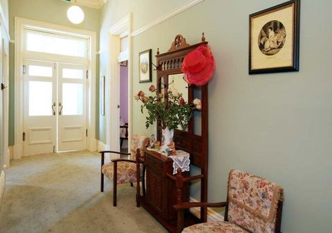 Sweet Briar Bed And Breakfast And Cottages - Darwin Holiday 4