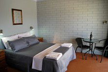 Motel Meneres - Darwin Holiday 2