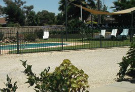 Motel Meneres - Darwin Holiday 3