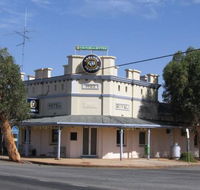 Royal Hotel Grong Grong - Darwin Holiday