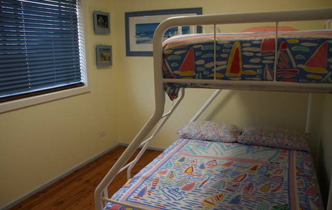 Aspect On Jones Beach - Darwin Holiday 1