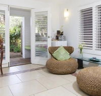 Above Wollongong at Pleasant Heights Bed and Breakfast - Darwin Holiday