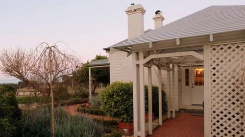 Bonnay - Darwin Holiday 3