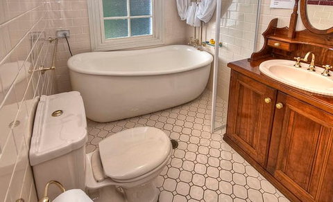 Bridal Falls Cottage - Darwin Holiday 0