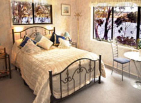 Blue Mountains Lakeside Bed And Breakfast - Darwin Holiday 1