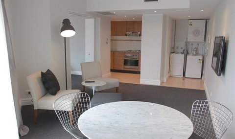 AEA Sydney Airport Serviced Apartments - Darwin Holiday 3