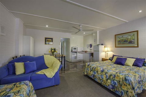 Hi-Way Units Motel - Darwin Holiday 0