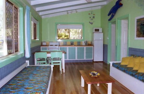 Moore Park Beach Huts - Darwin Holiday 2