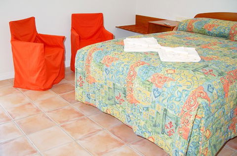 R & R @ Woodgate Beach - Darwin Holiday 2