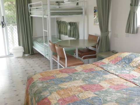 Emerald Cabin And Caravan Village - Darwin Holiday 3