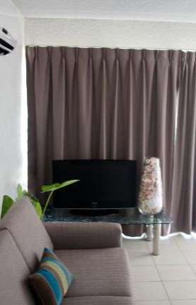 Como Holiday Apartments And Tropical Nites Motel - Darwin Holiday 1