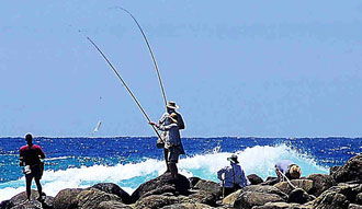 Fraser Island Fishing Units - Darwin Holiday 3
