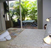 Alexander Lakeside Bed and Breakfast - Darwin Holiday