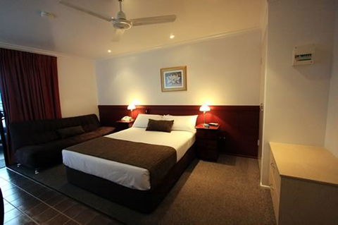 Xenia Central Studio Accommodation - Darwin Holiday 1