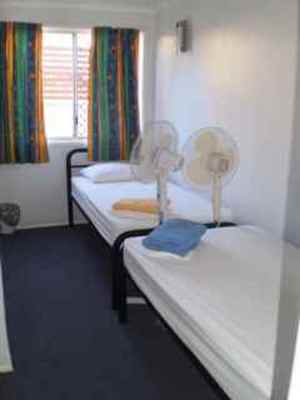 Gladstone Backpackers - Darwin Holiday 1