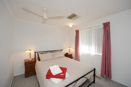 Kwren's Gladstone Executive Accommodation - Darwin Holiday 3