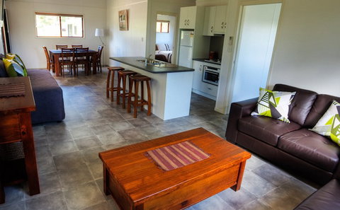 Killarney View Cabins And Caravan Park - Darwin Holiday 1